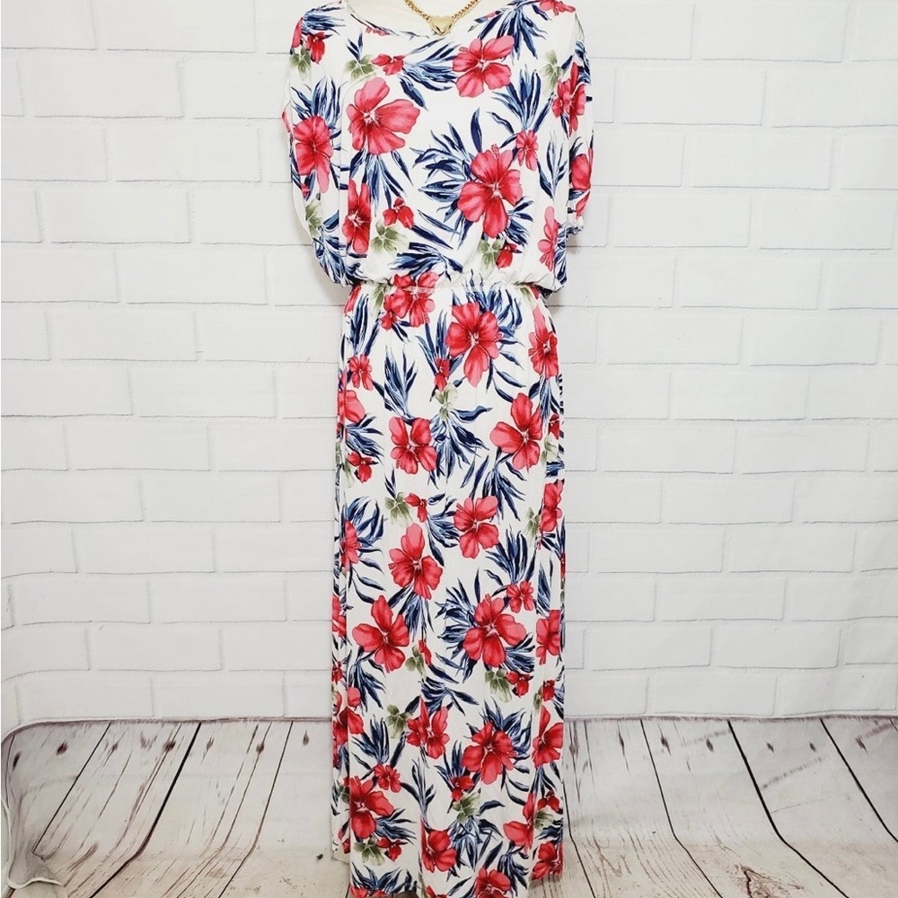Lyss Loo Floral Maxi Dress